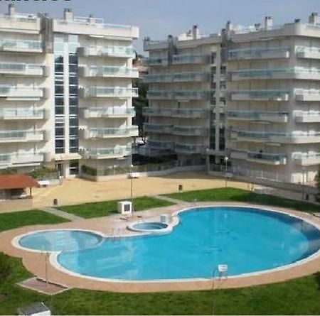 Apartamento Para 4-6 Personas En Larimar Салоу Екстериор снимка