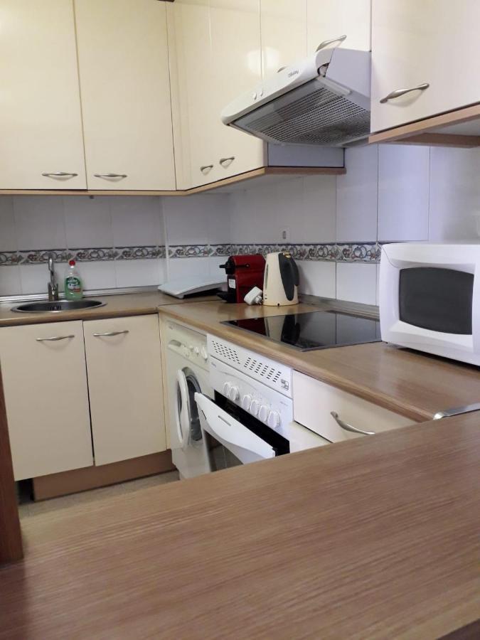 Apartamento Para 4-6 Personas En Larimar Салоу Екстериор снимка